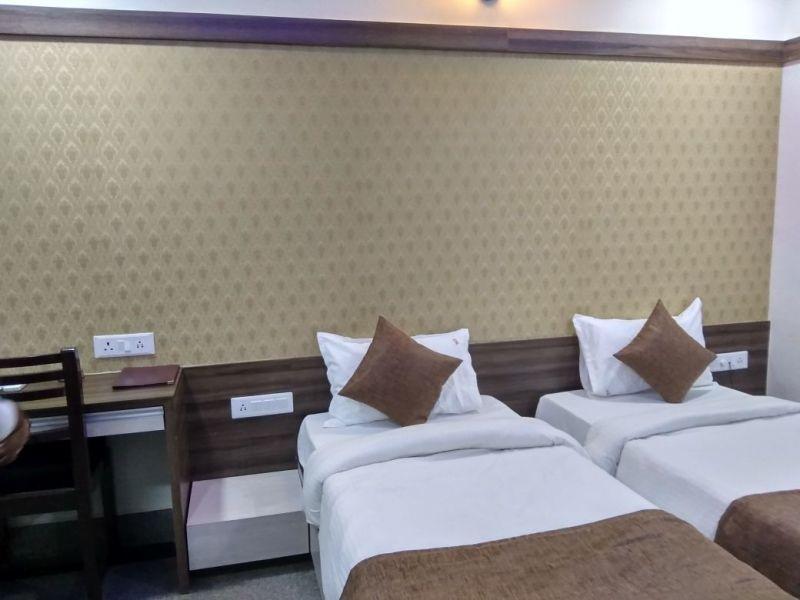 Hotel Samrat Diu Luaran gambar