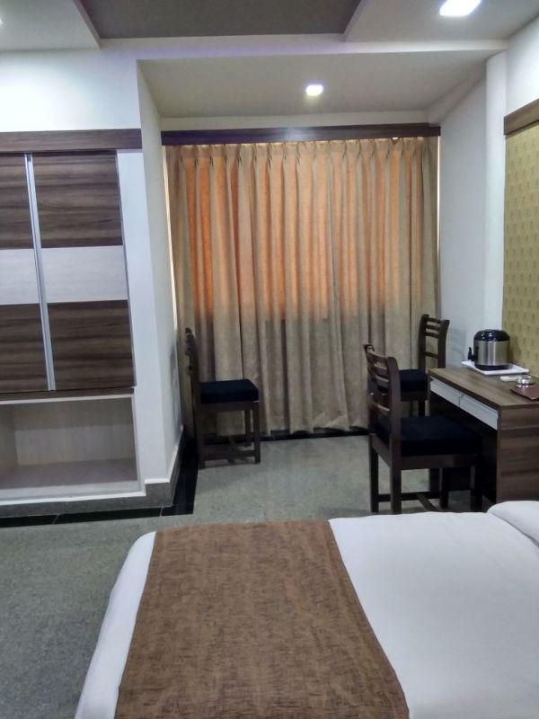 Hotel Samrat Diu Luaran gambar